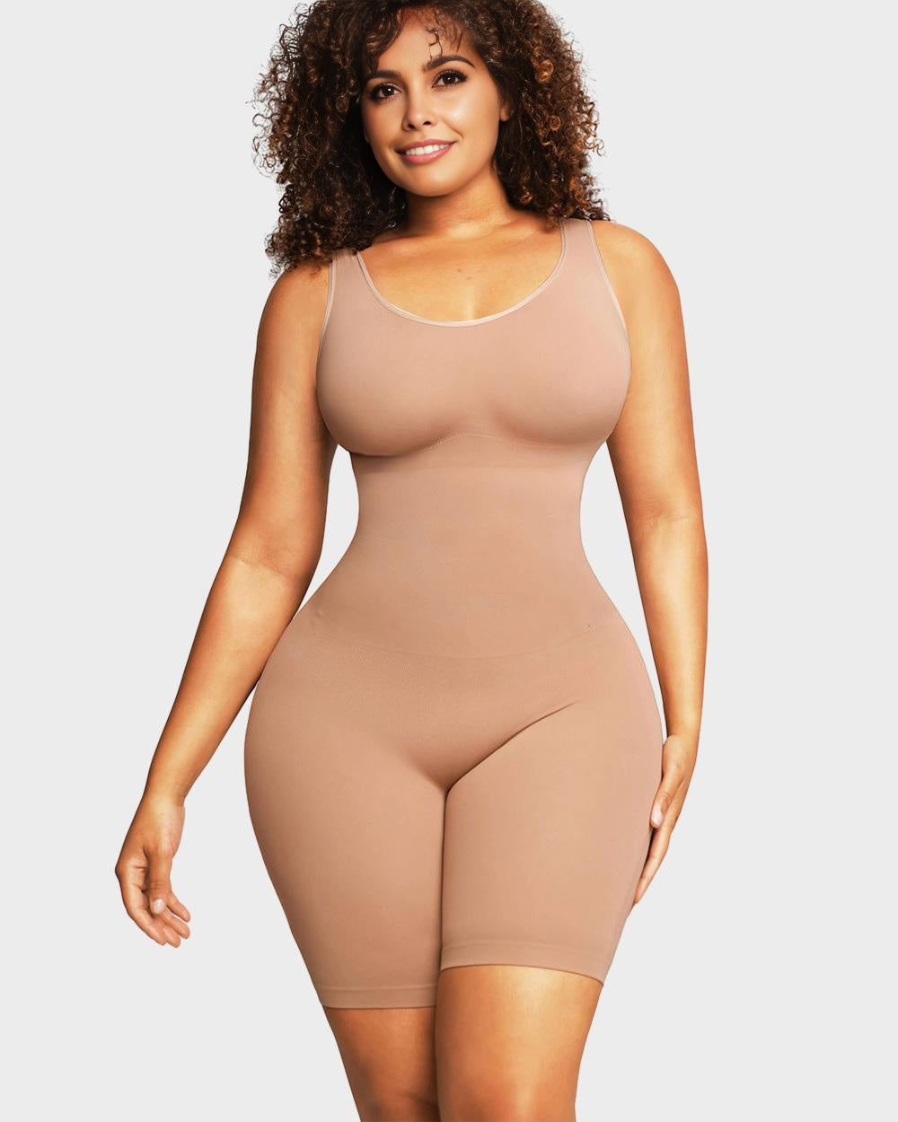 Body Modelador Sem Costuras até Meio da Coxa